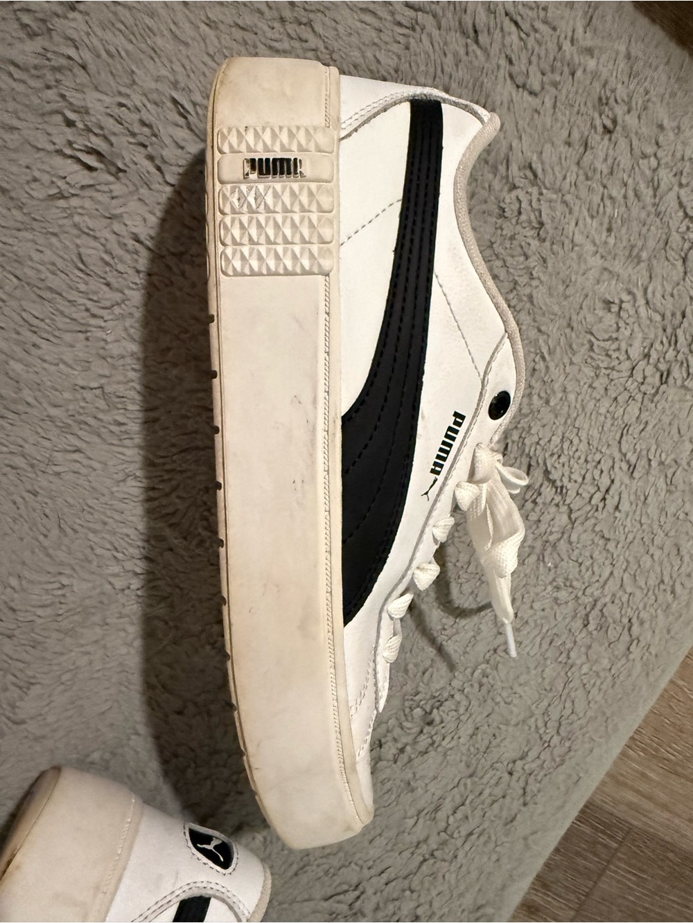 Puma Smash Platform Sneakers - Picture 6 of 9